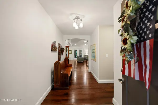 140 Laswell Lane, Crossville, TN 38558