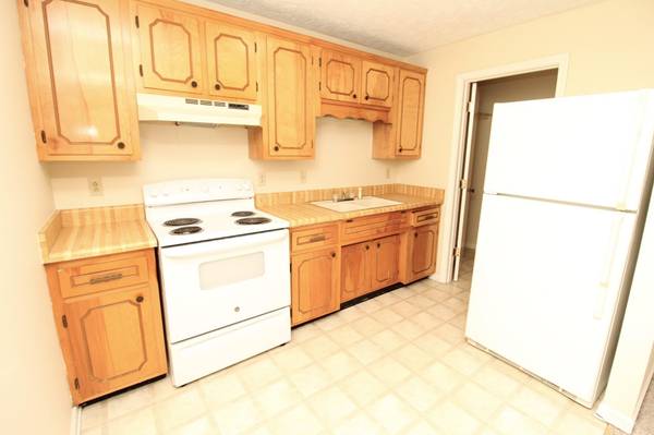 106 Koffman Dr #D3, Hopkinsville, KY 42240