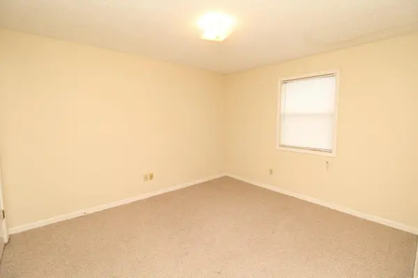 106 Koffman Dr #D3, Hopkinsville, KY 42240