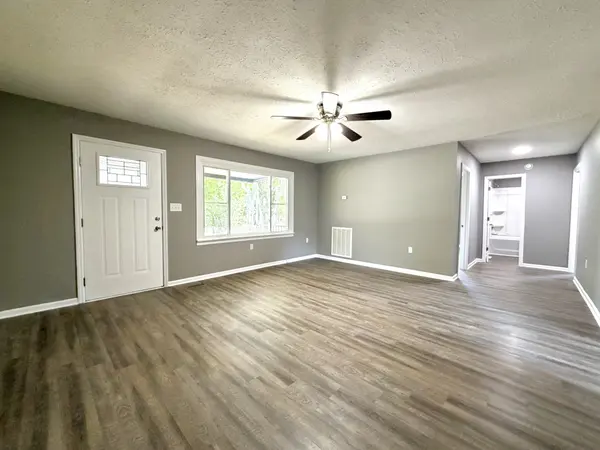 1710 Cumberland Heights Rd, Clarksville, TN 37040