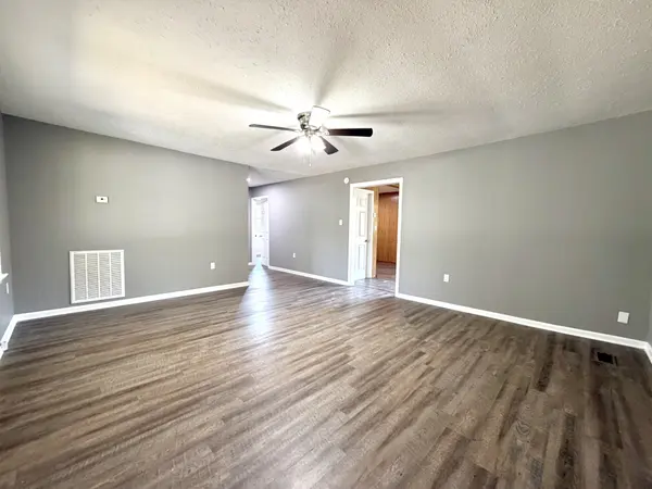 1710 Cumberland Heights Rd, Clarksville, TN 37040
