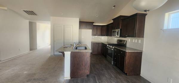 14517 E CAPRIO Ave, Spokane Valley, WA 99216