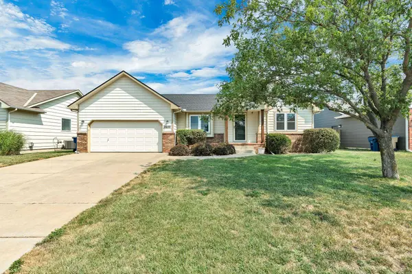 2600 E Evanston St, Park City, KS 67219