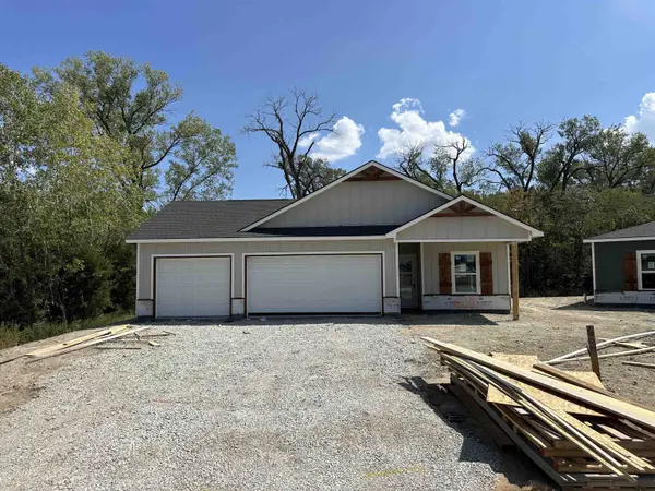 600 W Monticello Ct, Andover, KS 67002