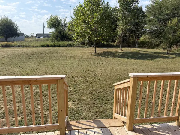 7892 Blockade Village, Seligman, MO 65745