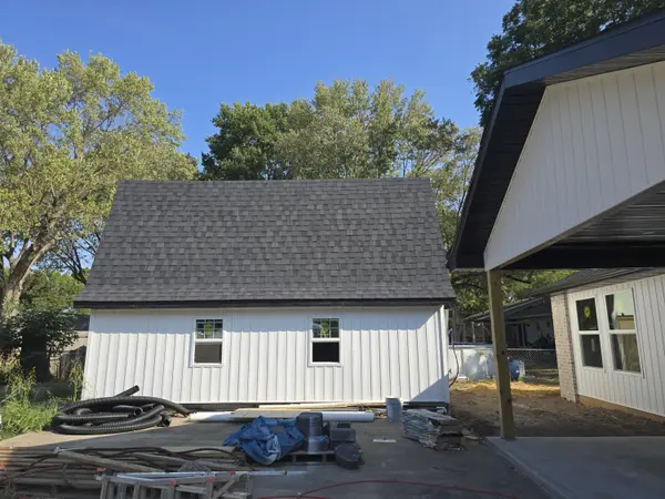 587 S Chicago AVE, Marionville, MO 65705