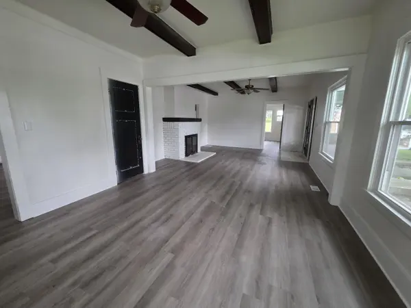365 N Main ST, Granby, MO 64844