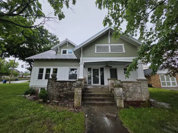 365 N Main ST, Granby, MO 64844