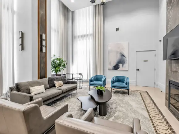 385 Prince Of Wales DR #1606, Mississauga, ON L5B 0C6