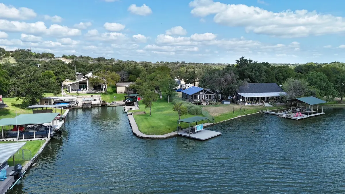 506 Ranch Road 2233, Sunrise Beach Village, TX 78643