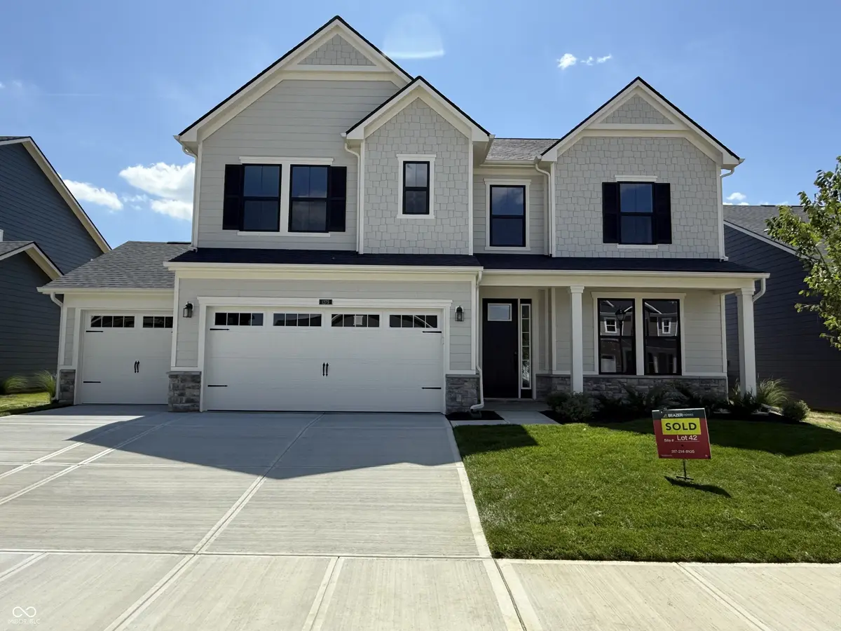 1275 Dutchess DR, Westfield, IN 46074
