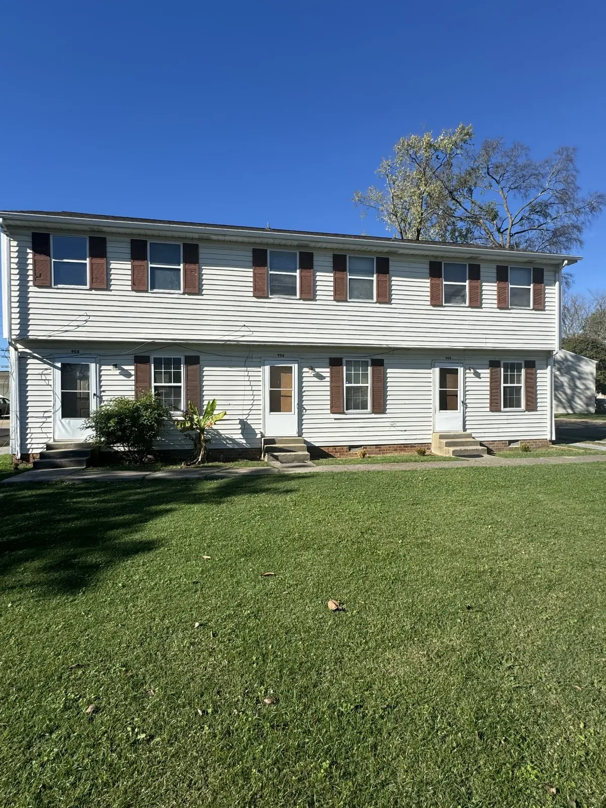 908 Smith St, Murfreesboro, TN 37129