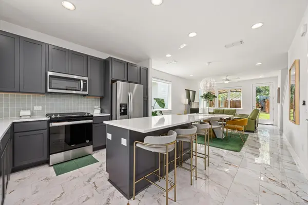 1190 Sarabeth WAY, Austin, TX 78721