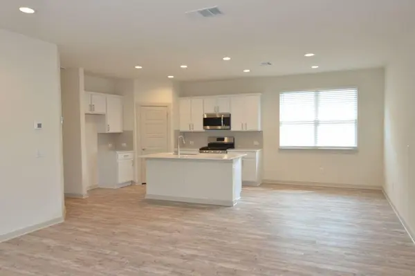 428 Agave Azul WAY, Leander, TX 78642