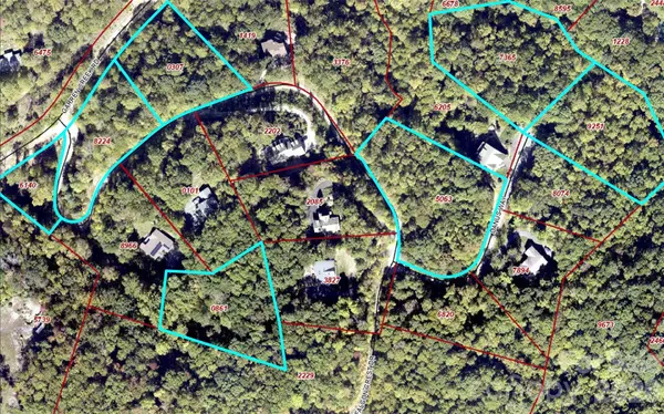 7 Falcon Crest DR, Fairview, NC 28730