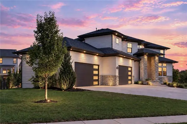12300 W 169th ST, Overland Park, KS 66221