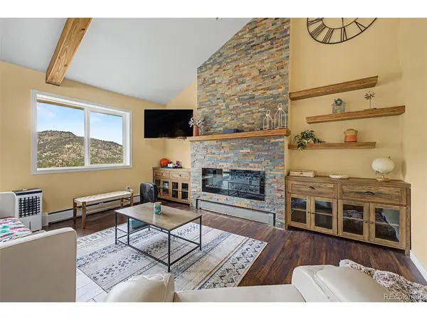 38 Navajo, Lyons, CO 80540