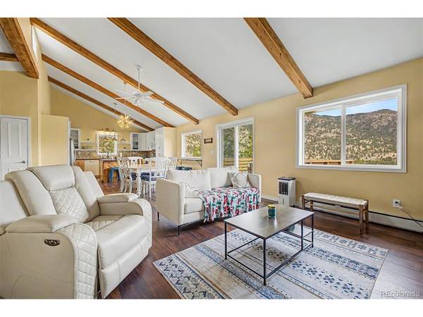 38 Navajo, Lyons, CO 80540