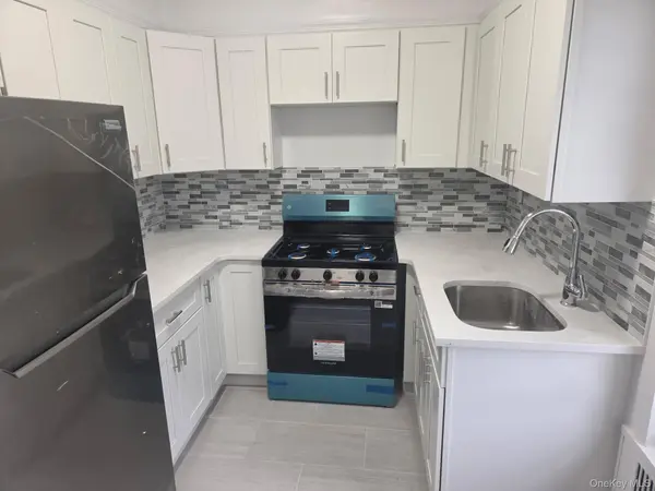 3619 202nd ST, Bayside, NY 11361