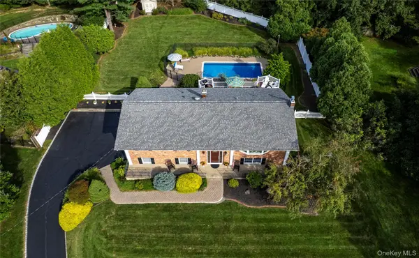 619 Russet RD, Valley Cottage, NY 10989