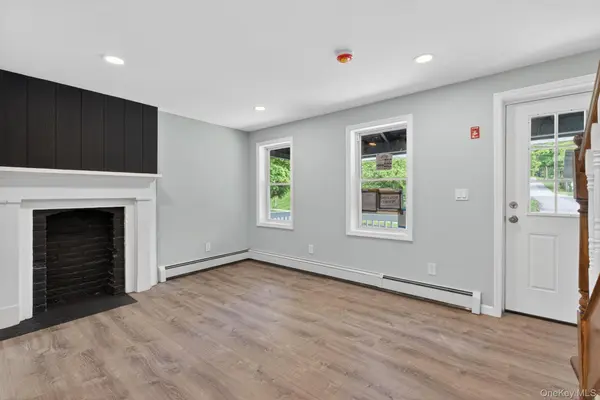 152 N Clinton ST, Poughkeepsie, NY 12601