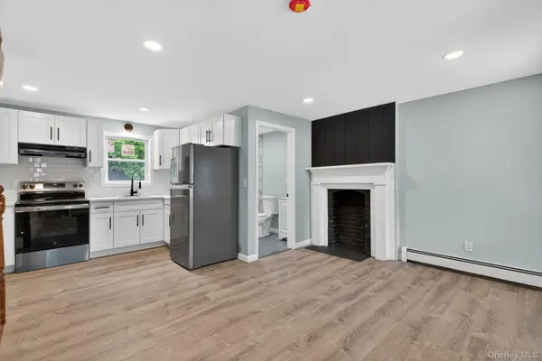 152 N Clinton ST, Poughkeepsie, NY 12601