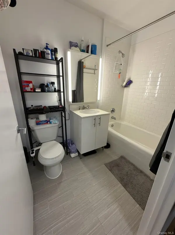 4545 Center BLVD #3714, Long Island City, NY 11109