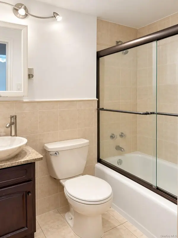 9710 62nd DR #5E, Rego Park, NY 11374