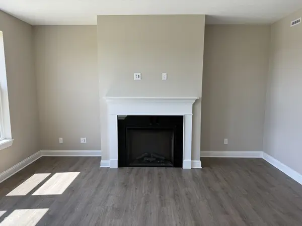 1275 Dutchess DR, Westfield, IN 46074
