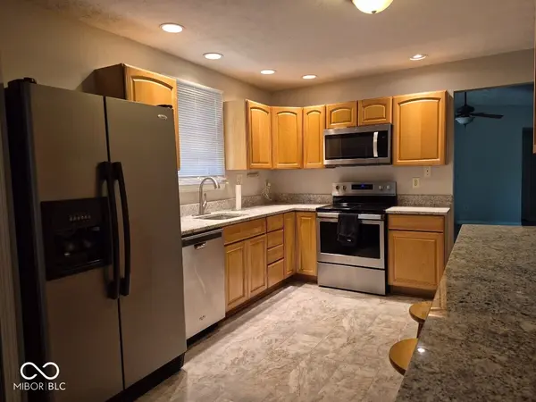 4210 Oil Creek DR, Indianapolis, IN 46268
