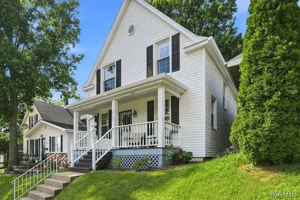 3722 French AVE, St Louis, MO 63116
