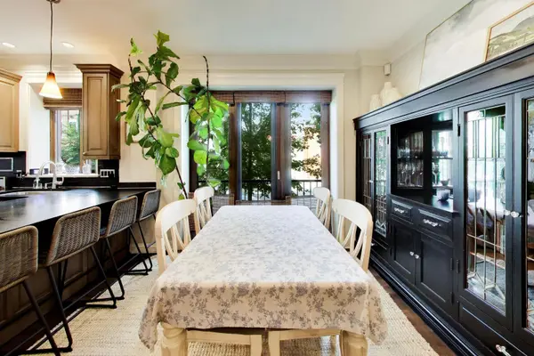 1457 W Fletcher ST #1, Chicago, IL 60657
