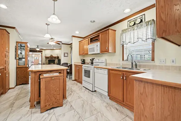 22461 S Lakepoint CT, Channahon, IL 60410