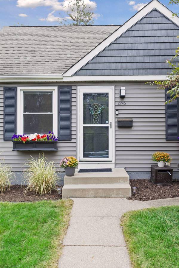 2745 Blackstone AVE, Saint Louis Park, MN 55416