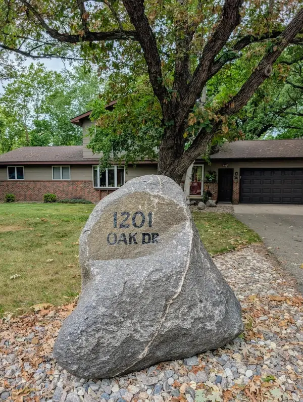 1201 Oak DR, Montevideo, MN 56265