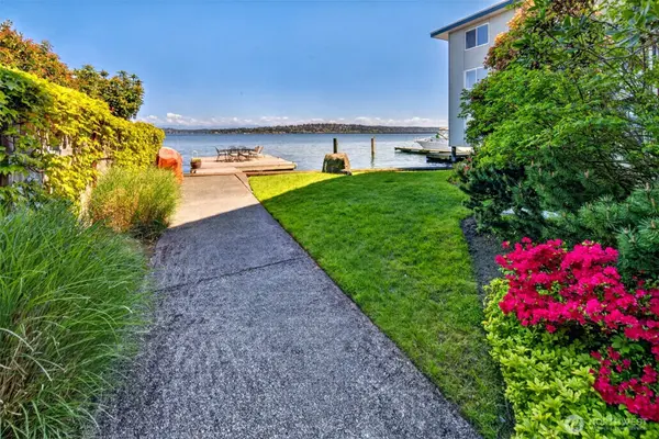 510 Lakeside AVE S #6, Seattle, WA 98144