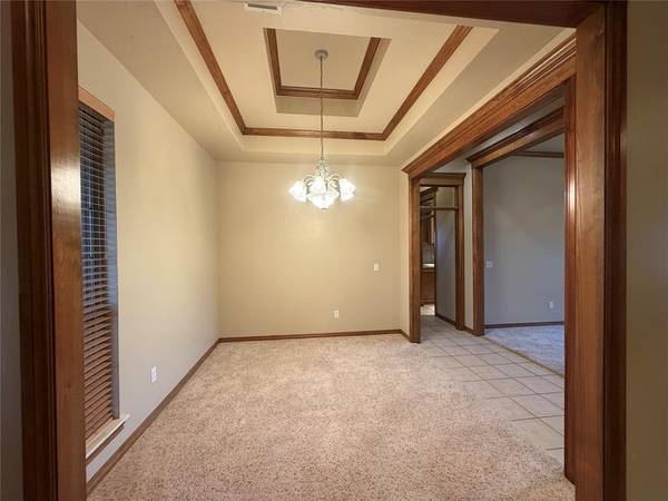 613 Okie Ridge RD, Yukon, OK 73099