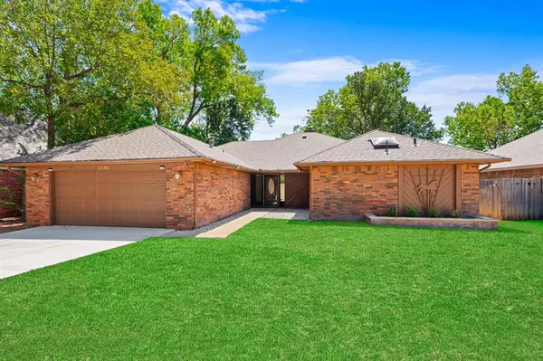 2516 Antelope TRL, Edmond, OK 73012