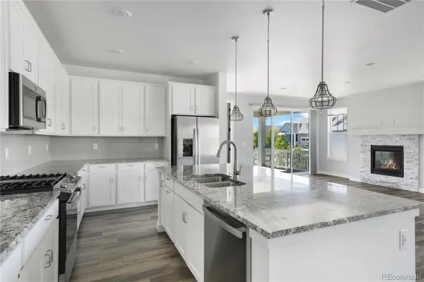 8886 S Tibet CT, Aurora, CO 80016