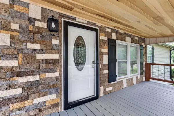 13 Old Lincoln Rd, Fayetteville, TN 37334