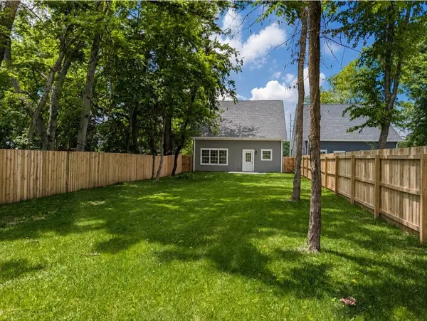 329 Seneca Dr, Nashville, TN 37214