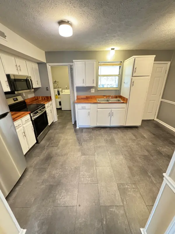 908 Smith St, Murfreesboro, TN 37129