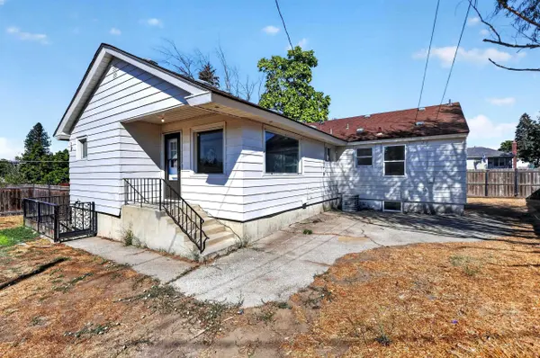 2821 W LONGFELLOW Ave, Spokane, WA 99205