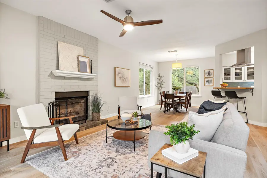 8005 Doe Meadow DR, Austin, TX 78749