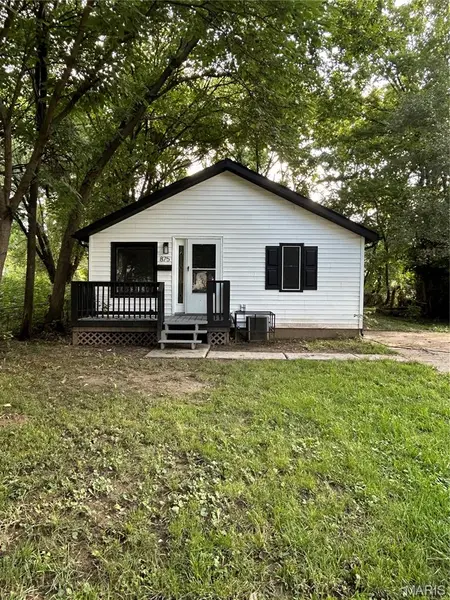 875 Mildred AVE, Cahokia, IL 62206