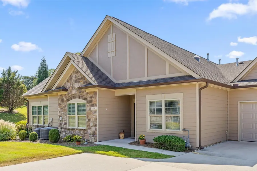 1770 Sedgefield Drive, Ooltewah, TN 37363