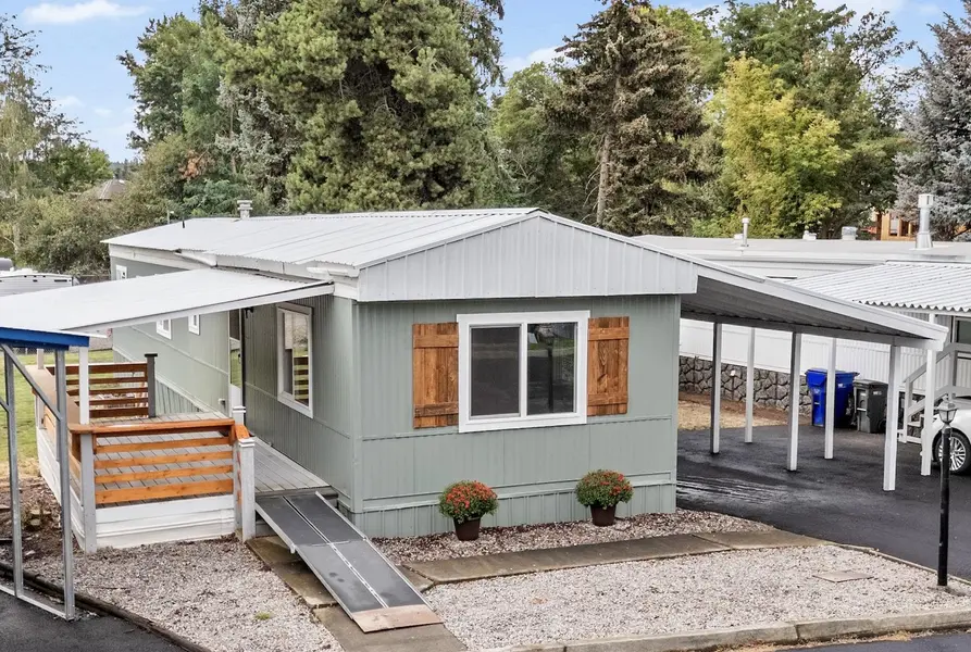 208 S Neyland Ave #22, Liberty Lake, WA 99019