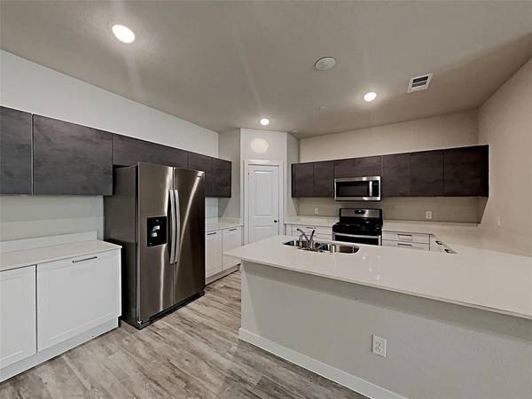 1312 Creekbank Drive, Mckinney, TX 75071