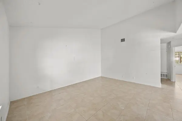 8711 Pineridge DR, Austin, TX 78729