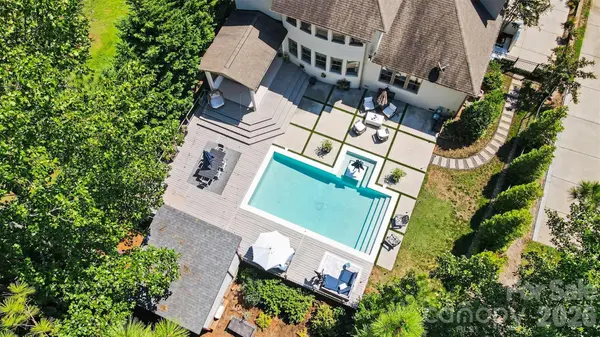 15304 Wyndham Oaks DR, Charlotte, NC 28277